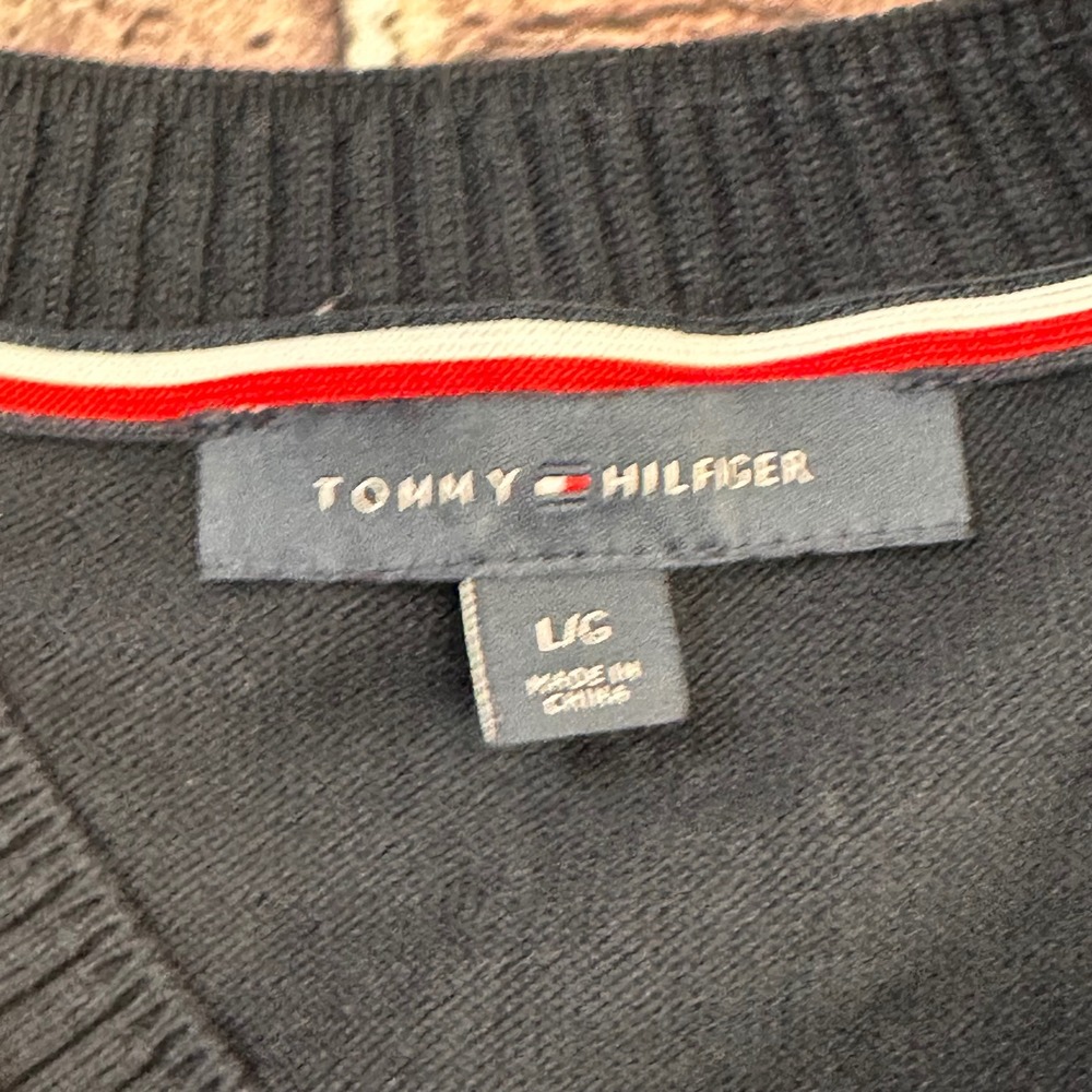 Tommy Hilfiger Women's Cropped Double Heart Sweater‎ Navy Crewneck Size Large - Picture 4 of 15